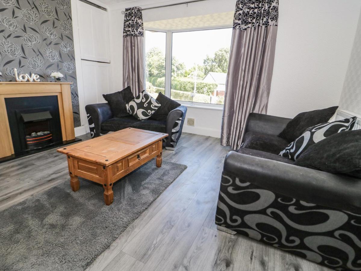 Laragh Villa Llandudno Bagian luar foto