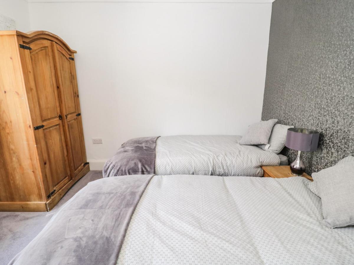 Laragh Villa Llandudno Bagian luar foto